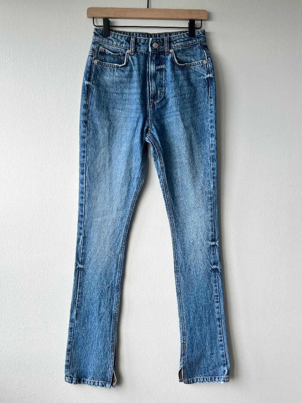SER.O.YA LAFAYETTE Slim Straight Leg Low Tide Jeans Size W24 L34 Slit Hem - Picture 3 of 15